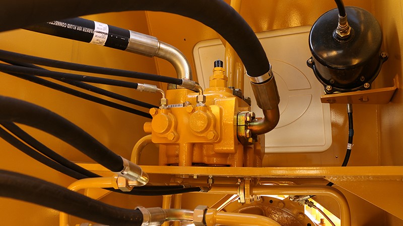 655D - Système Hydraulique Efficace