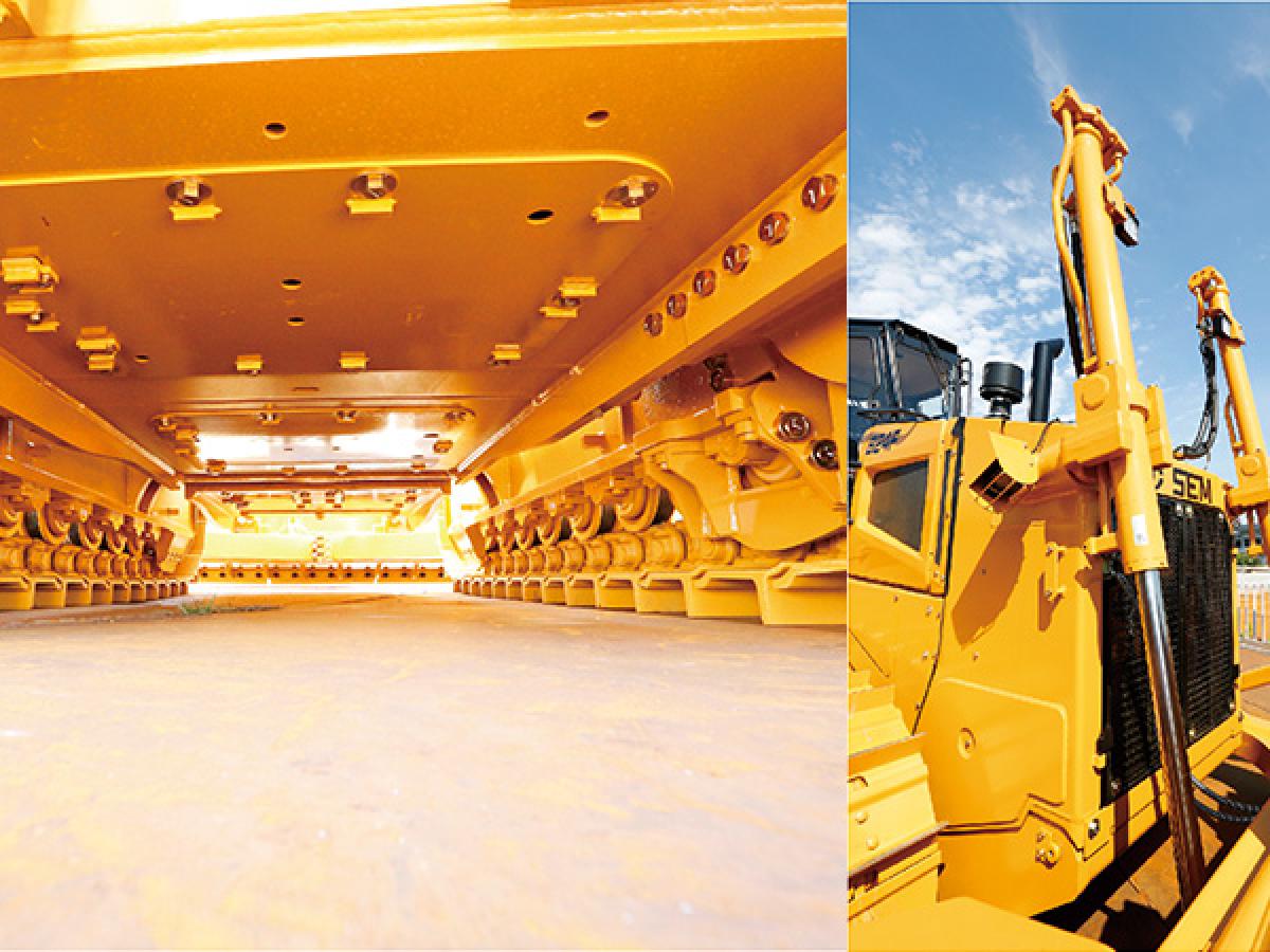 824F - Outstanding Versatility and Productivity