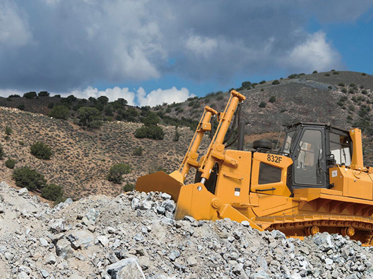 832F - Leading in Class Serviceability