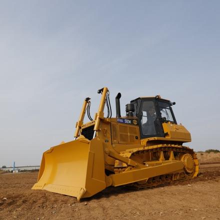 816D